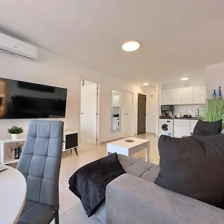 Torres De Yomely - M6g Apartman *